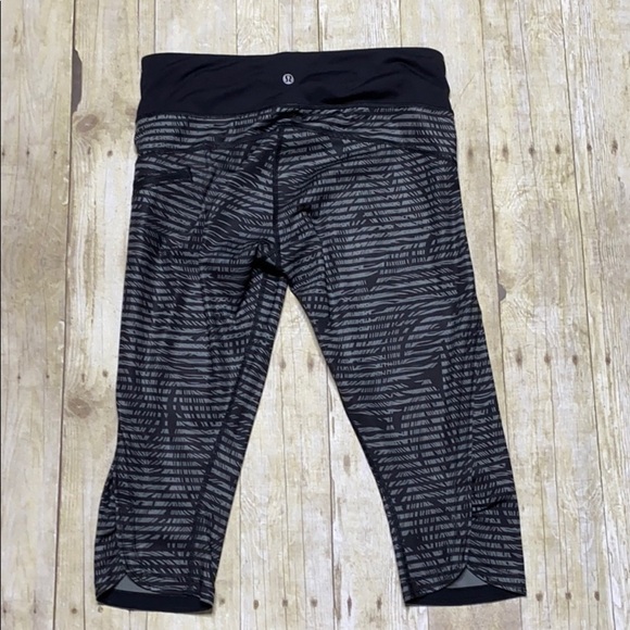 Lululemon Run: Top Speed Crop - Picture 3 of 5